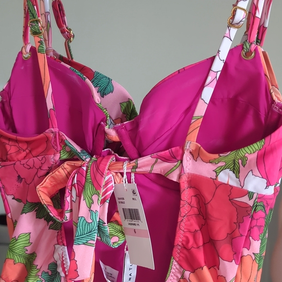 Trina Turk Sunny Bloom Underwire One Piece Swim Suit NWT - Picture 4 of 6